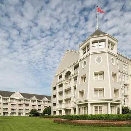 Disney'S Yacht Club Resort-2